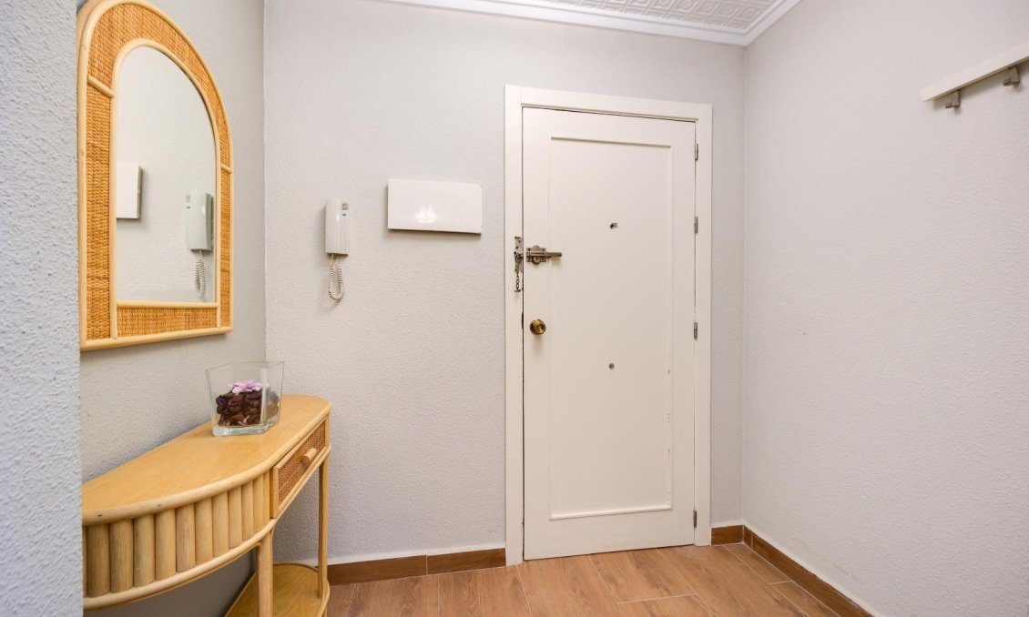 Használt Ingatlanok - Apartman -
Torrevieja - Acequion