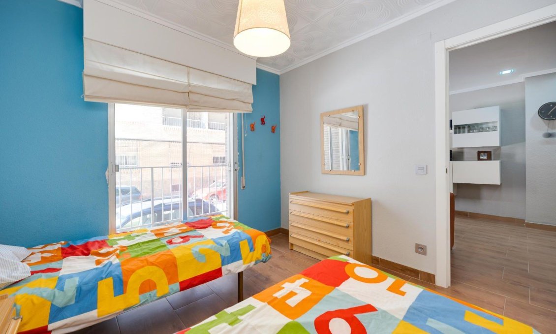 Használt Ingatlanok - Apartman -
Torrevieja - Acequion