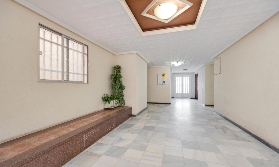 Használt Ingatlanok - Apartman -
Torrevieja - Acequion