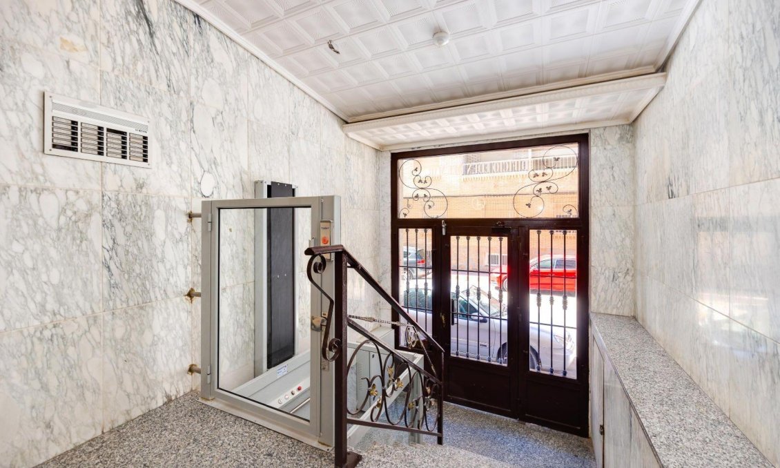 Használt Ingatlanok - Apartman -
Torrevieja - Acequion