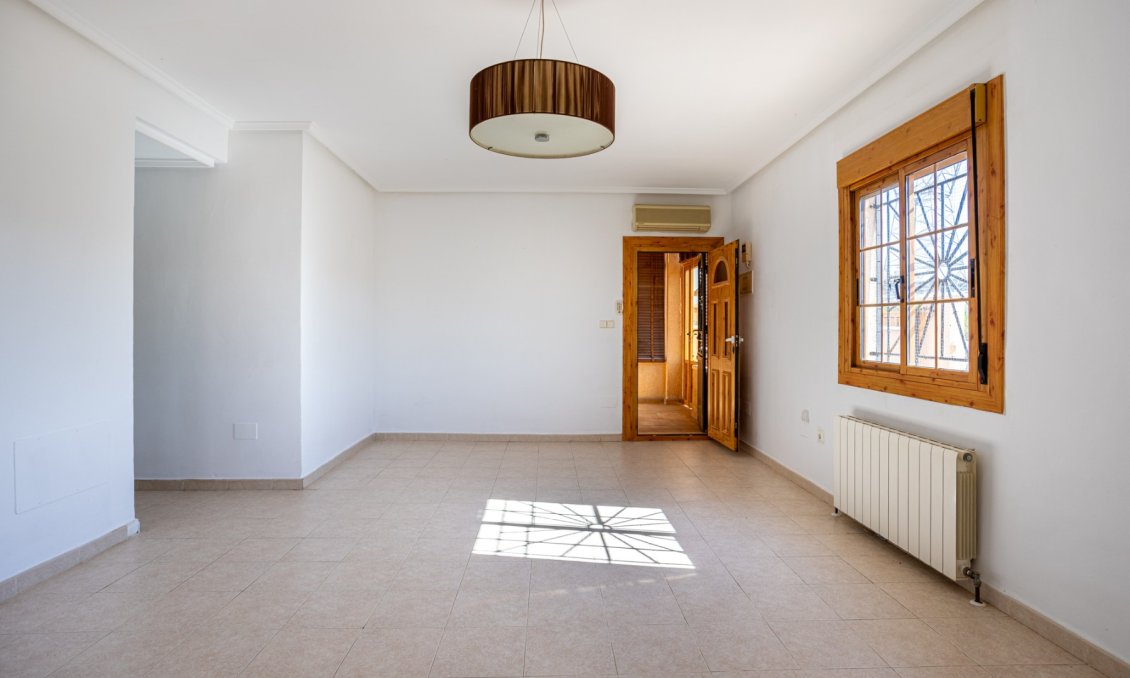 Használt Ingatlanok - Villa -
Benijofar - Costa Blanca