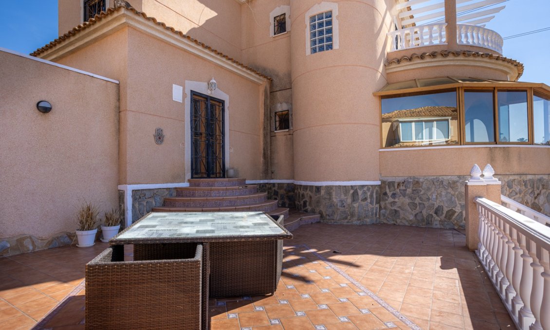 Használt Ingatlanok - Villa -
Benijofar - Costa Blanca