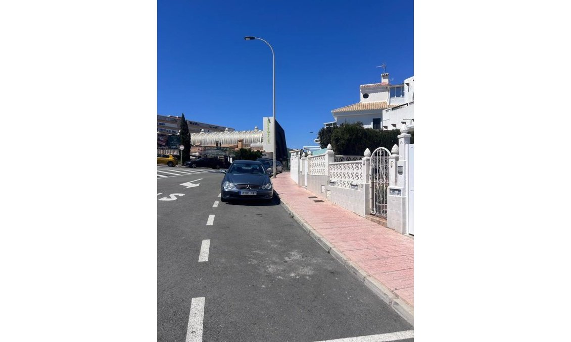 Használt Ingatlanok - Kétszintes lakás -
Torrevieja - Torreblanca