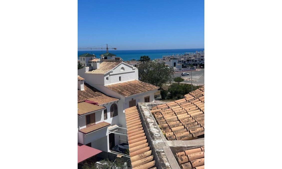 Használt Ingatlanok - Kétszintes lakás -
Torrevieja - Torreblanca