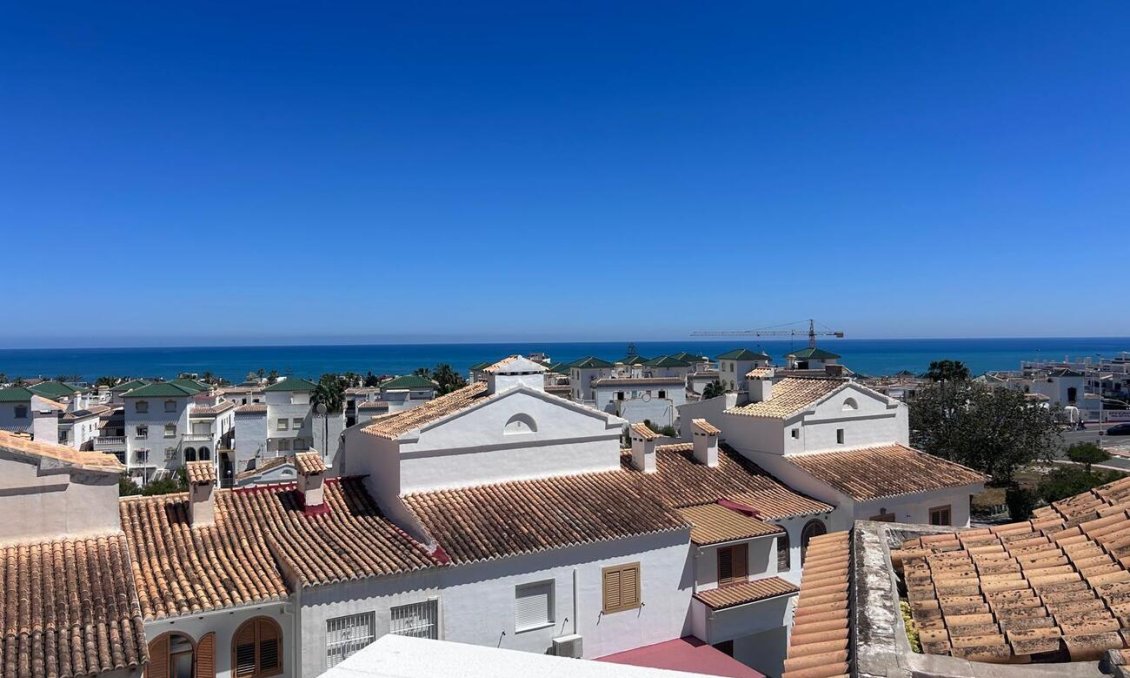 Használt Ingatlanok - Kétszintes lakás -
Torrevieja - Torreblanca