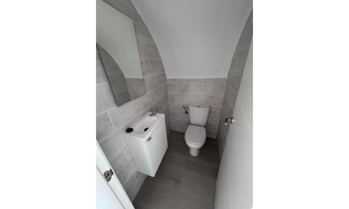 Használt Ingatlanok - Kétszintes lakás -
Torrevieja - Torreblanca