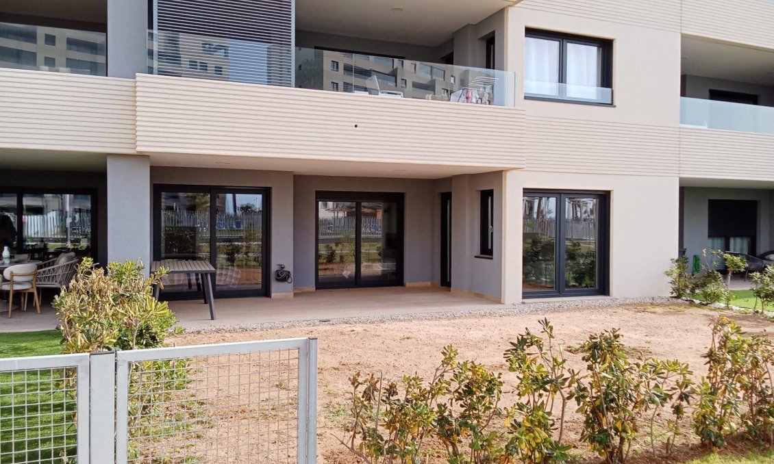 Használt Ingatlanok - Apartman -
Torrevieja - Punta Prima