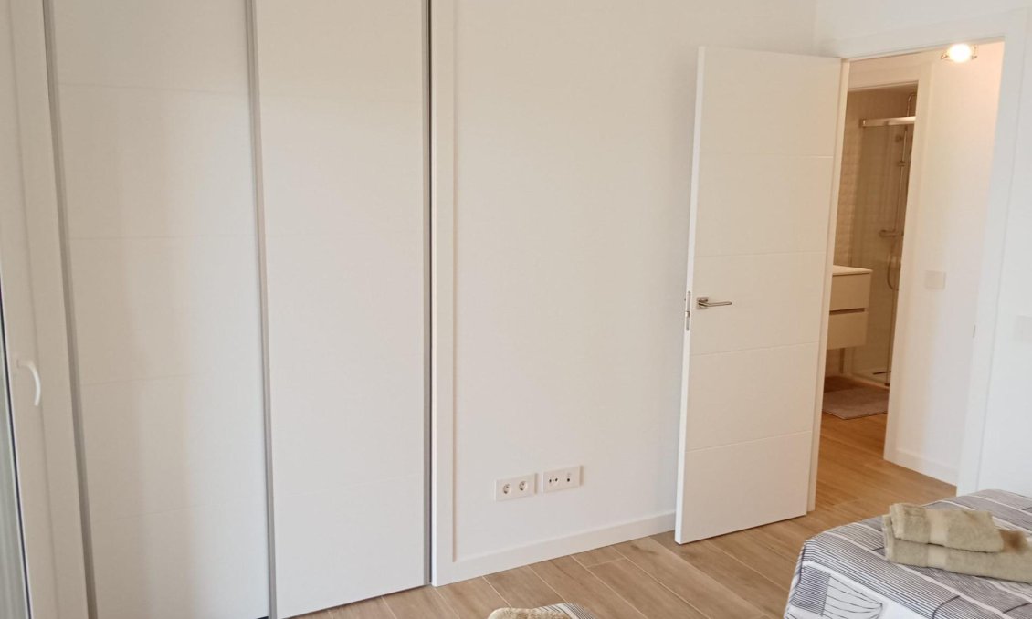 Használt Ingatlanok - Apartman -
Torrevieja - Punta Prima