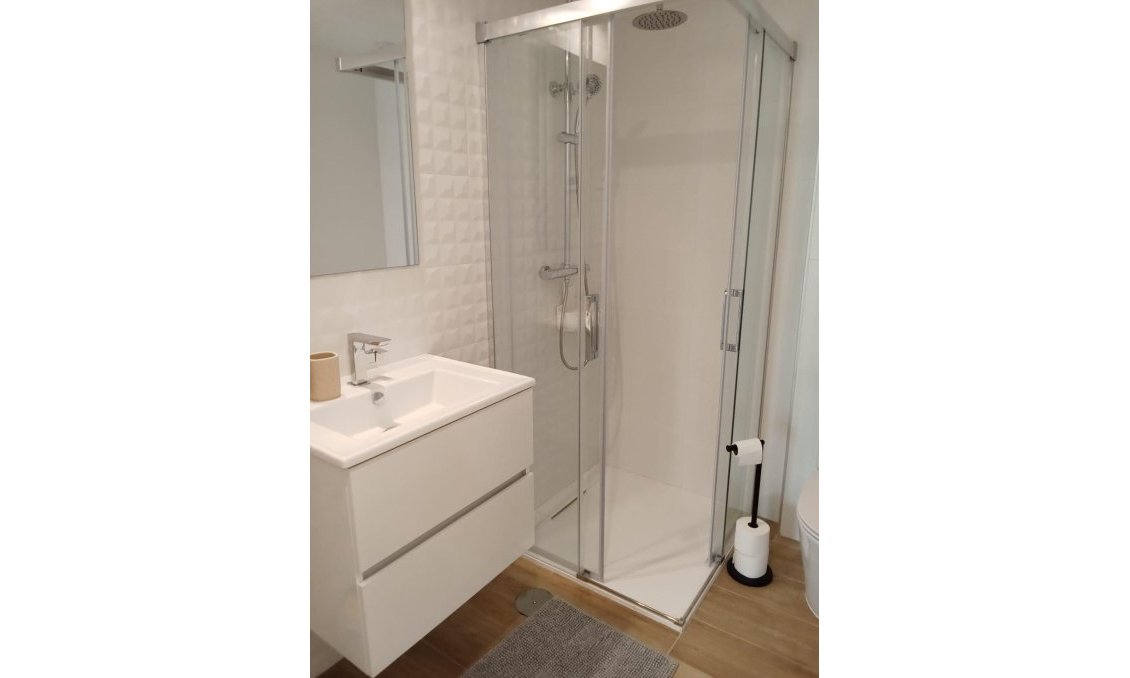 Használt Ingatlanok - Apartman -
Torrevieja - Punta Prima