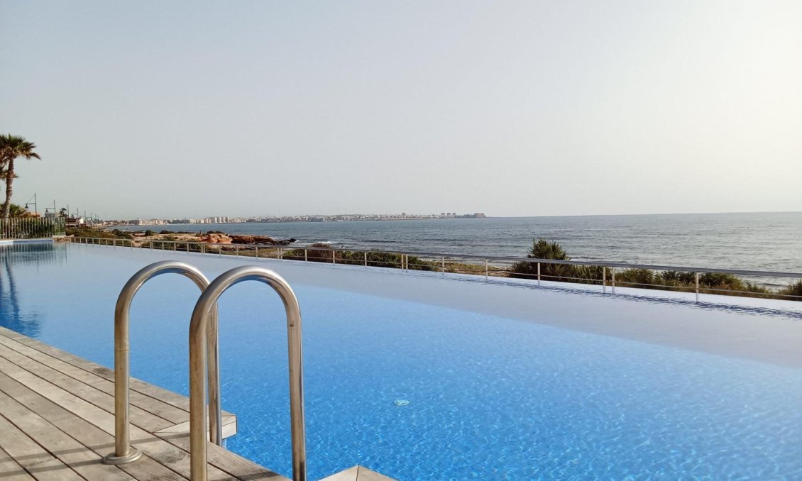 Használt Ingatlanok - Apartman -
Torrevieja - Punta Prima