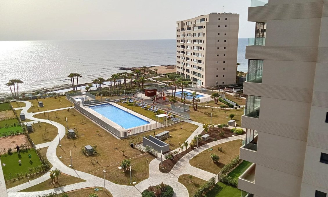 Használt Ingatlanok - Apartman -
Torrevieja - Punta Prima