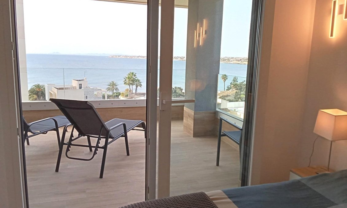 Használt Ingatlanok - Apartman -
Torrevieja - Punta Prima