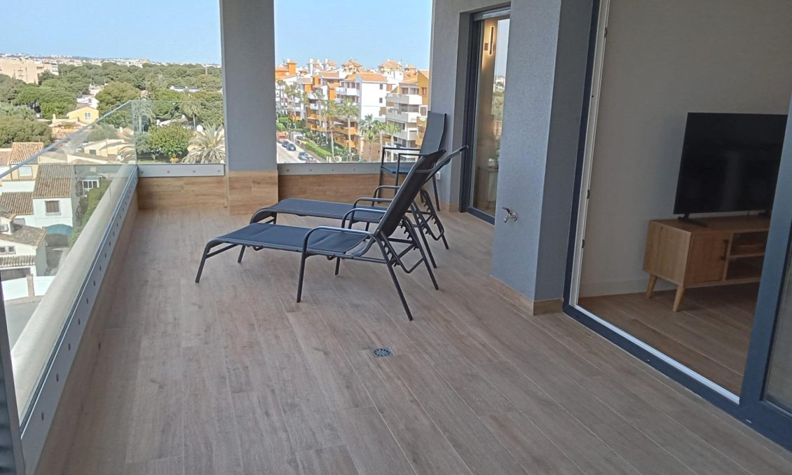 Használt Ingatlanok - Apartman -
Torrevieja - Punta Prima