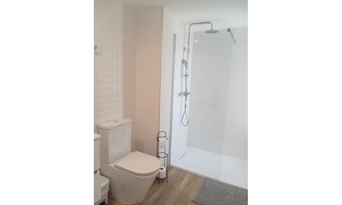 Használt Ingatlanok - Apartman -
Torrevieja - Punta Prima