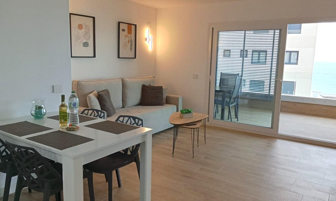 Használt Ingatlanok - Apartman -
Torrevieja - Punta Prima