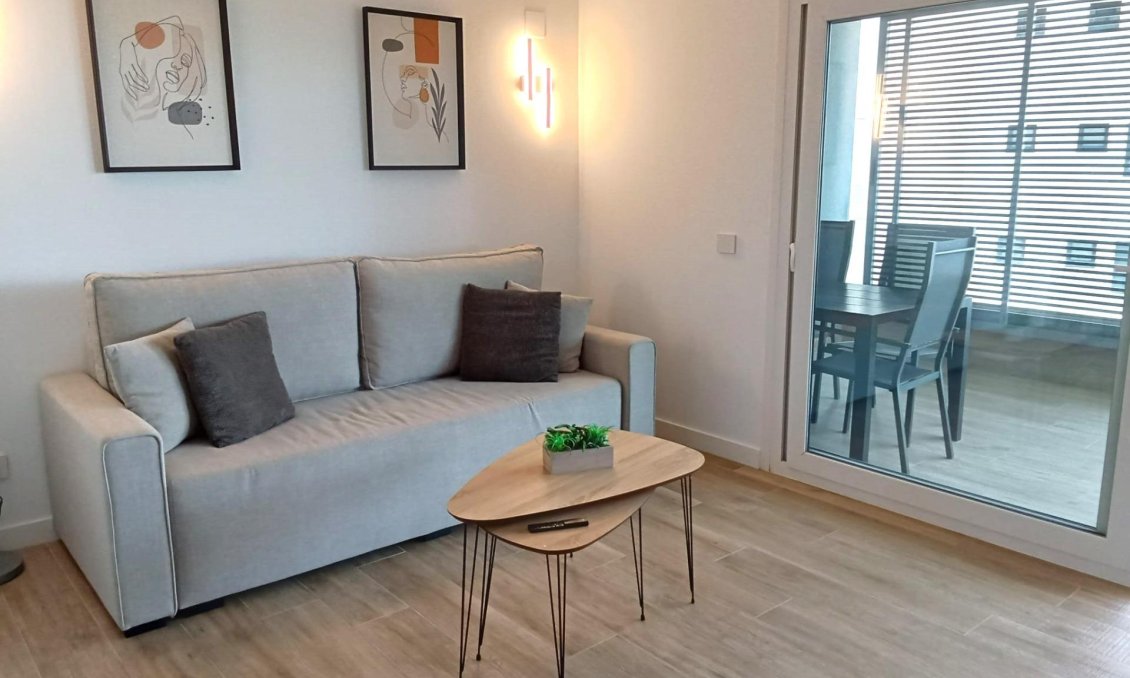 Használt Ingatlanok - Apartman -
Torrevieja - Punta Prima