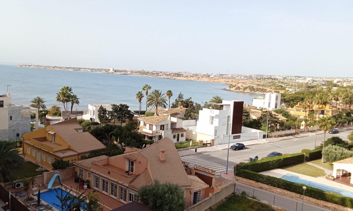 Használt Ingatlanok - Apartman -
Torrevieja - Punta Prima