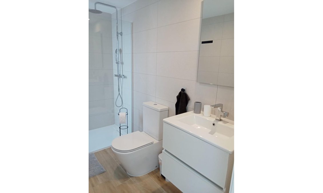 Használt Ingatlanok - Apartman -
Torrevieja - Punta Prima