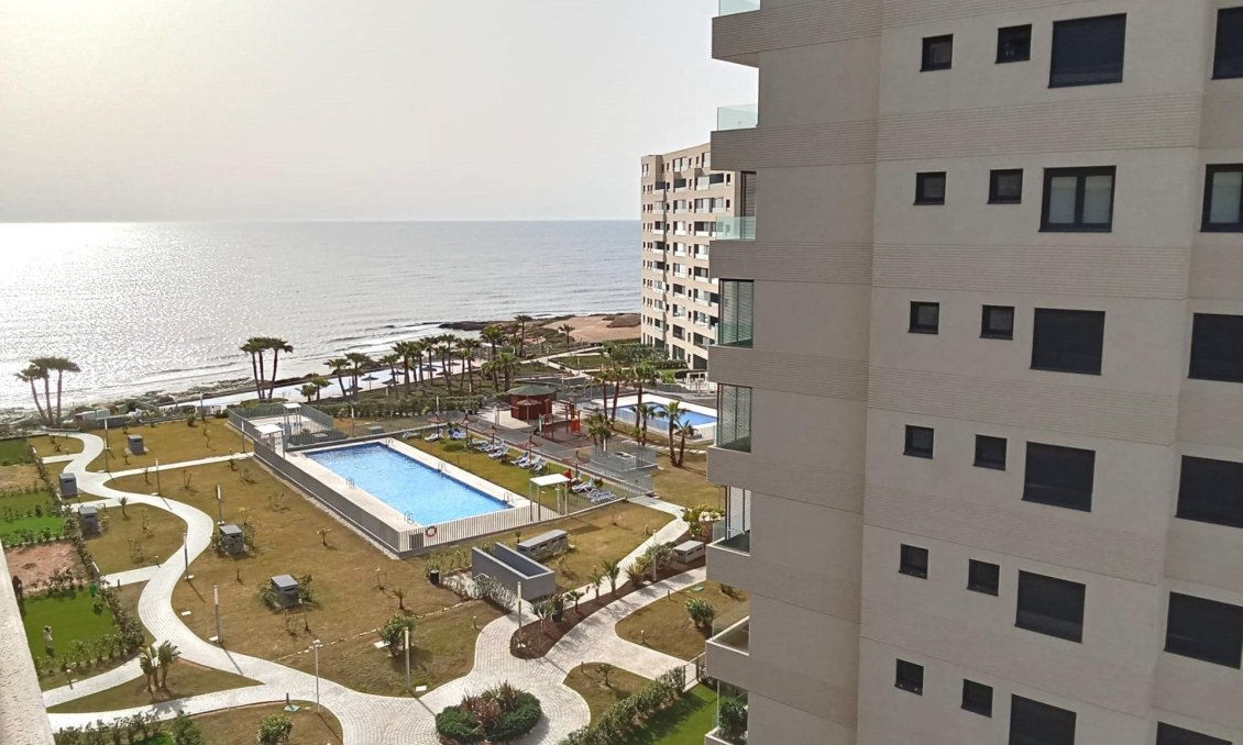 Használt Ingatlanok - Apartman -
Torrevieja - Punta Prima