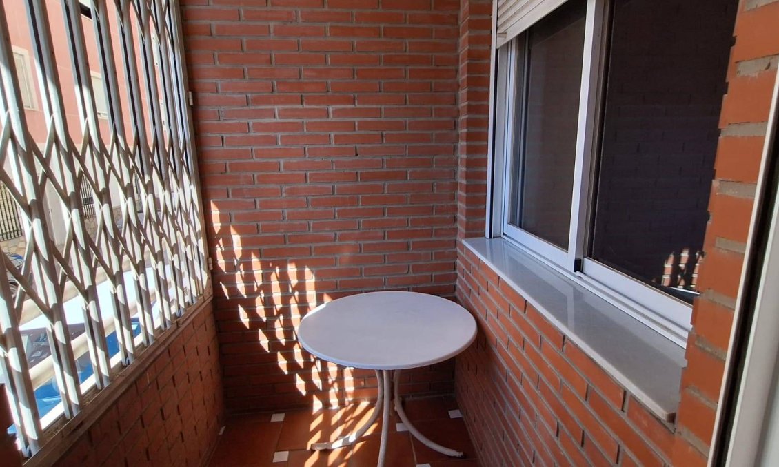 Segunda mano - Apartamento -
Murcia - San Benito-patiño