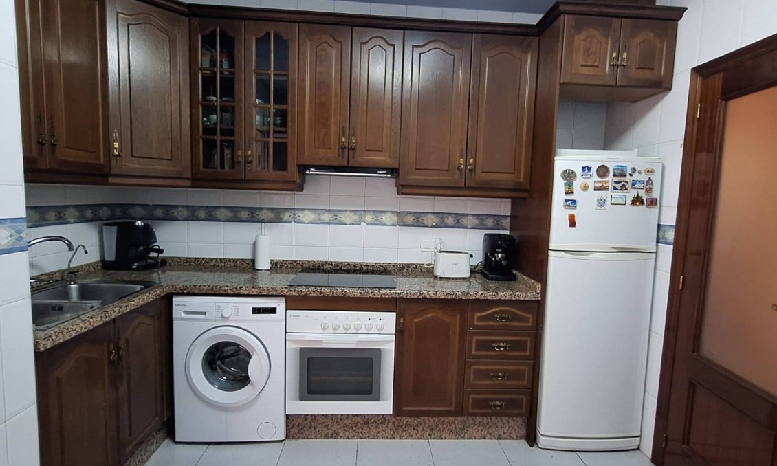 Segunda mano - Apartamento -
Murcia - San Benito-patiño