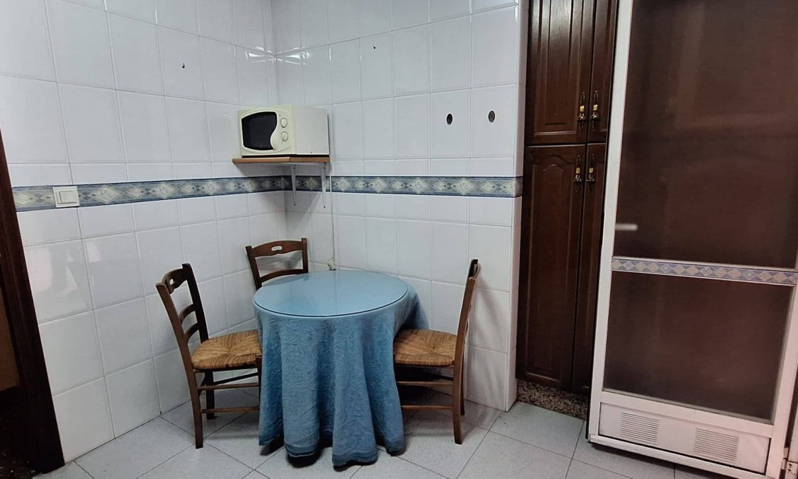 Segunda mano - Apartamento -
Murcia - San Benito-patiño