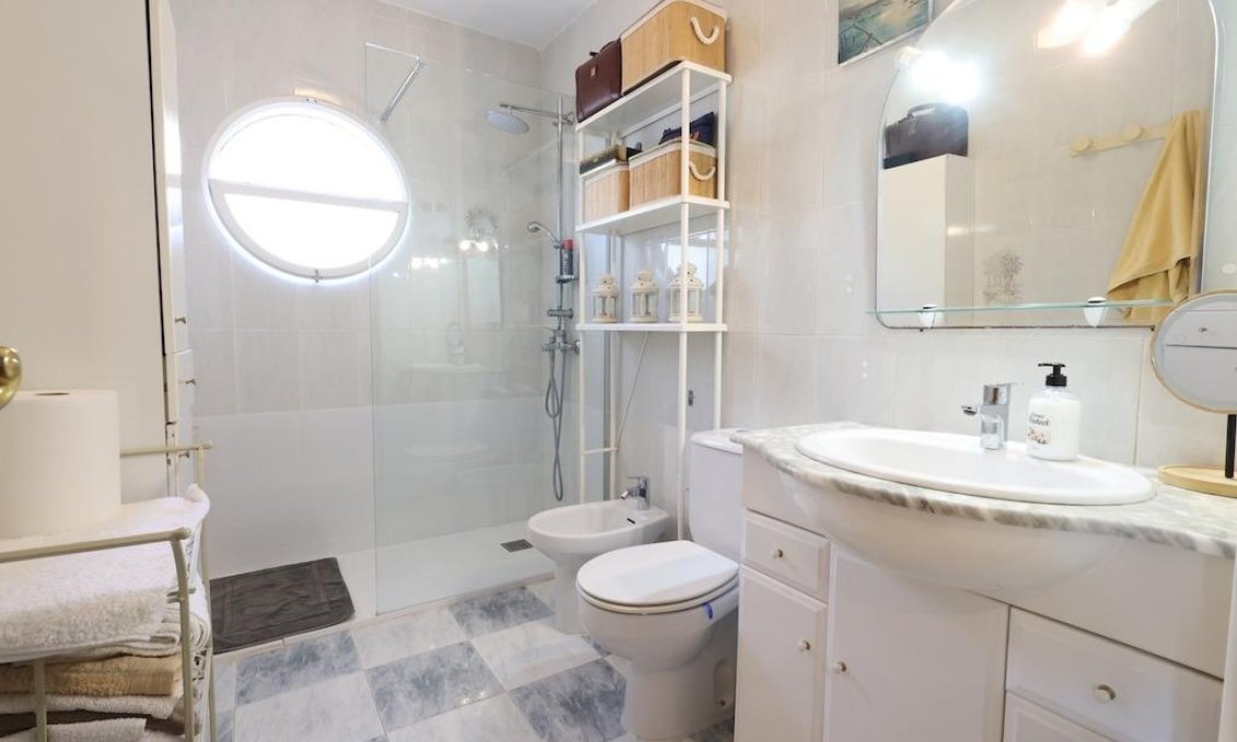 Segunda mano - Adosado -
Torrevieja - Costa Blanca