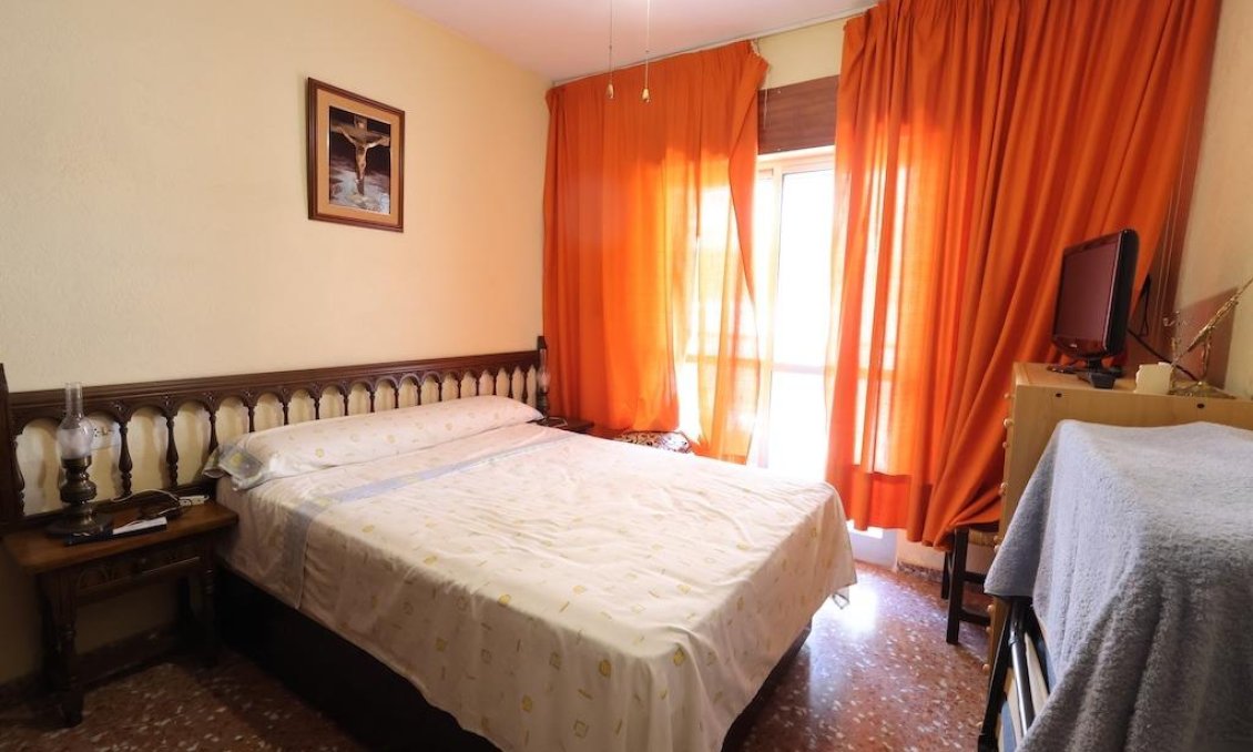 Revânzare - Apartament -
Torrevieja - Costa Blanca