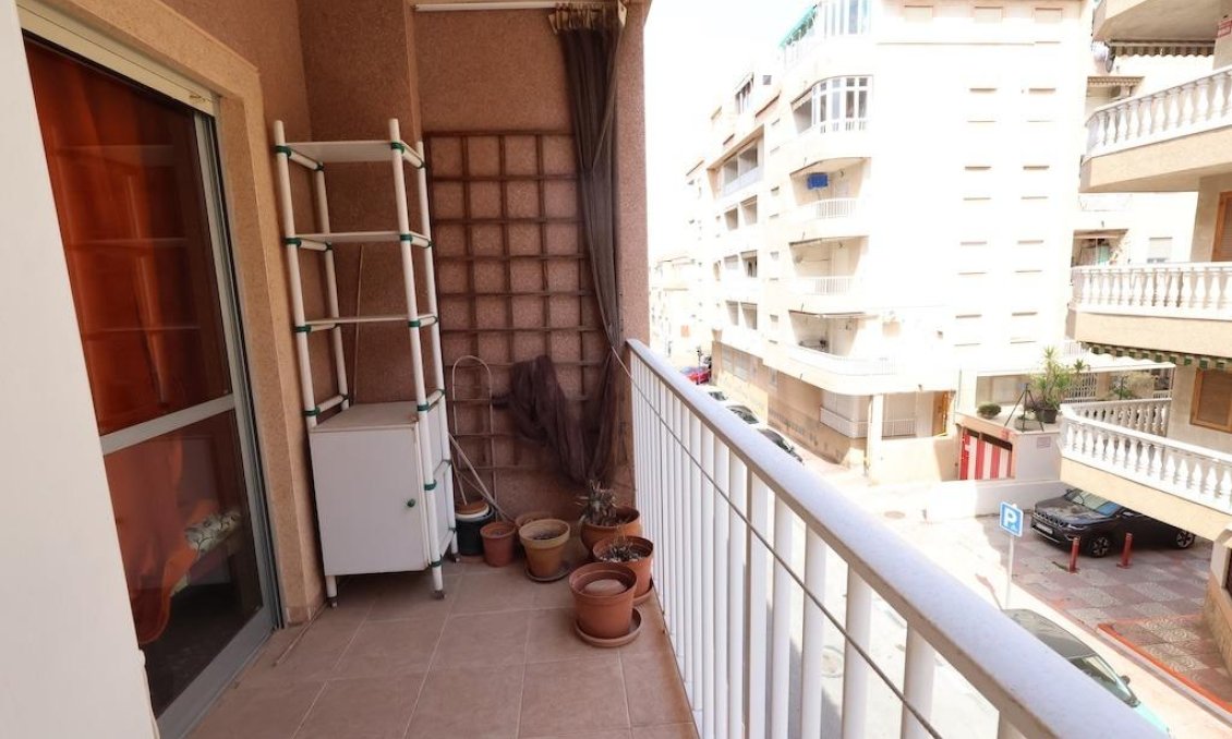 Revânzare - Apartament -
Torrevieja - Costa Blanca