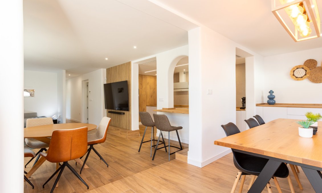 Segunda mano - Villa -
Los Balcones - Costa Blanca