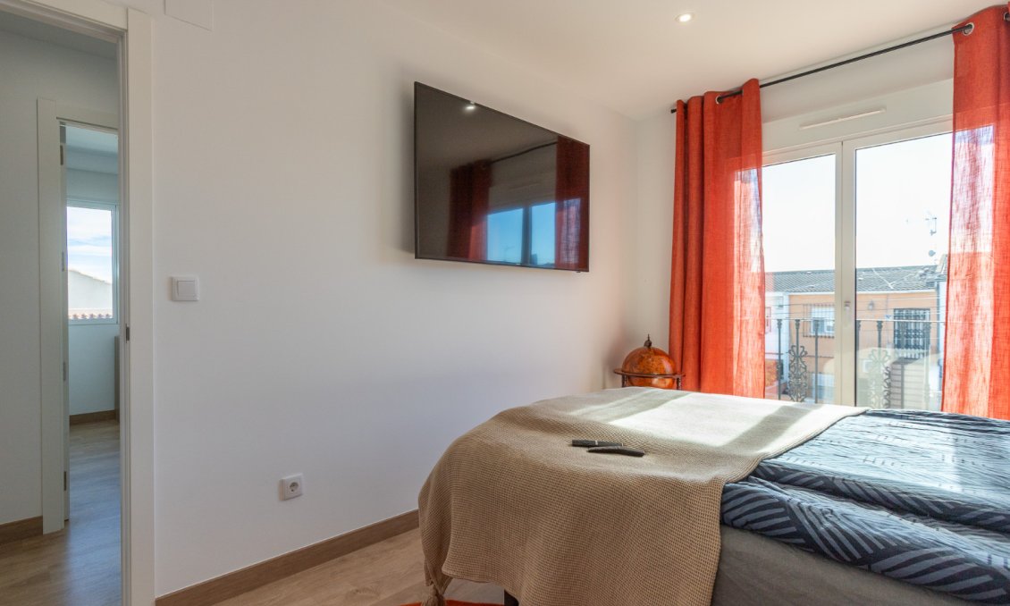 Segunda mano - Villa -
Los Balcones - Costa Blanca