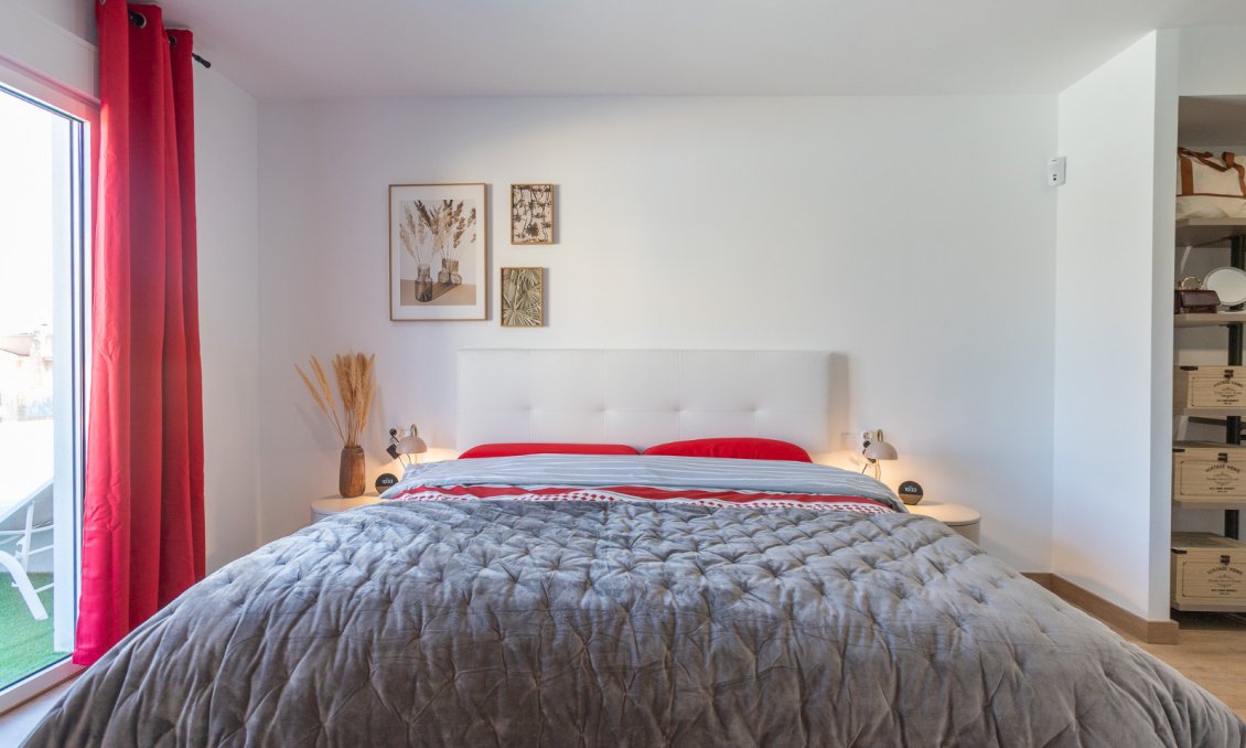 Segunda mano - Villa -
Los Balcones - Costa Blanca