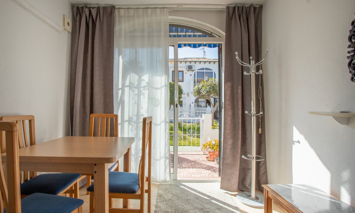 Wiederverkauf - Bungalow -
Torrevieja - Costa Blanca