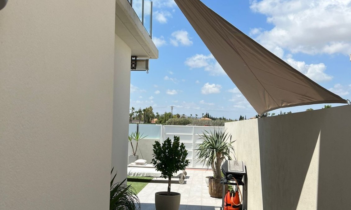 Wiederverkauf - Villa -
Daya Vieja - Costa Blanca