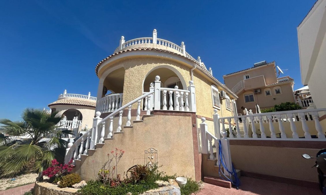 Wiederverkauf - Villa -
Camposol - Sector D