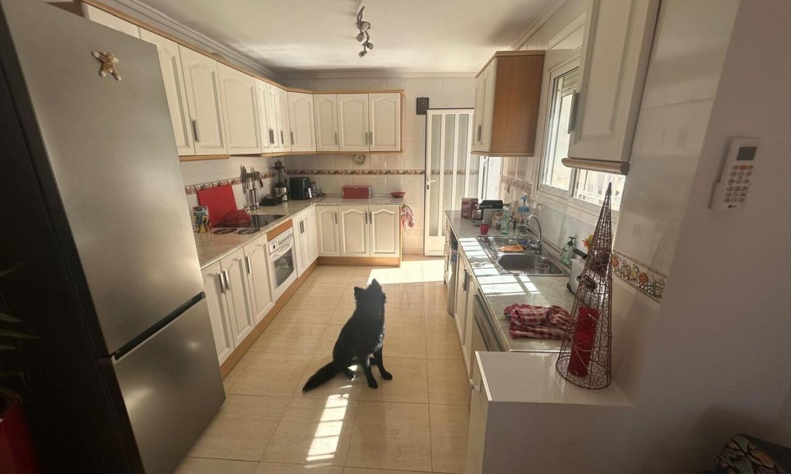 Wiederverkauf - Villa -
Camposol - Sector D