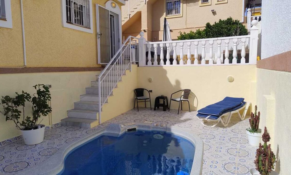 Wiederverkauf - Villa -
Camposol - Sector D