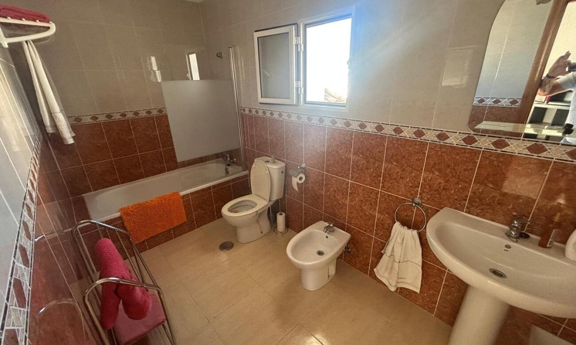 Wiederverkauf - Villa -
Camposol - Sector D