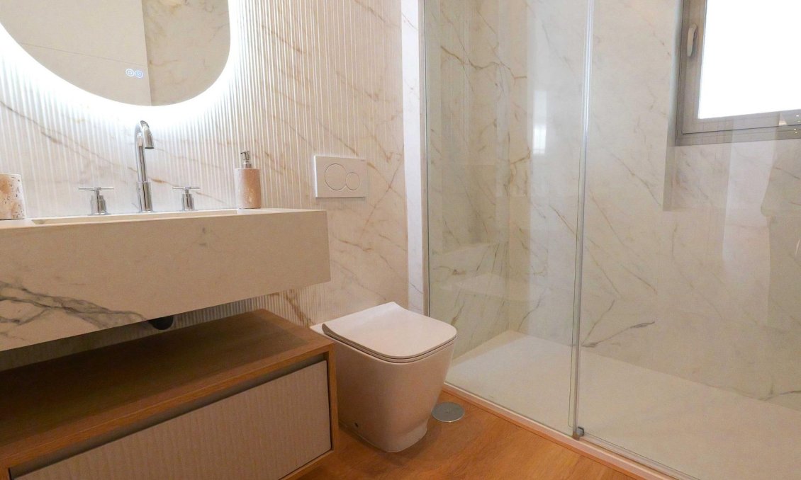 Obra nueva - Apartamento -
La Manga del Mar Menor - Veneziola