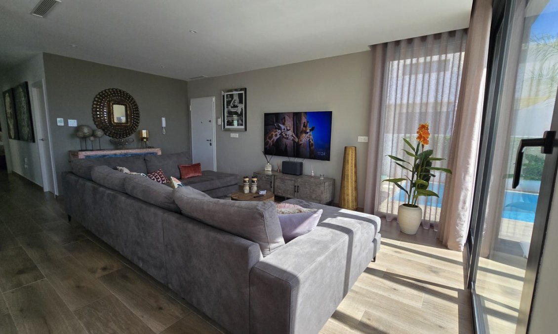 Wiederverkauf - Villa -
Los Montesinos - Costa Blanca