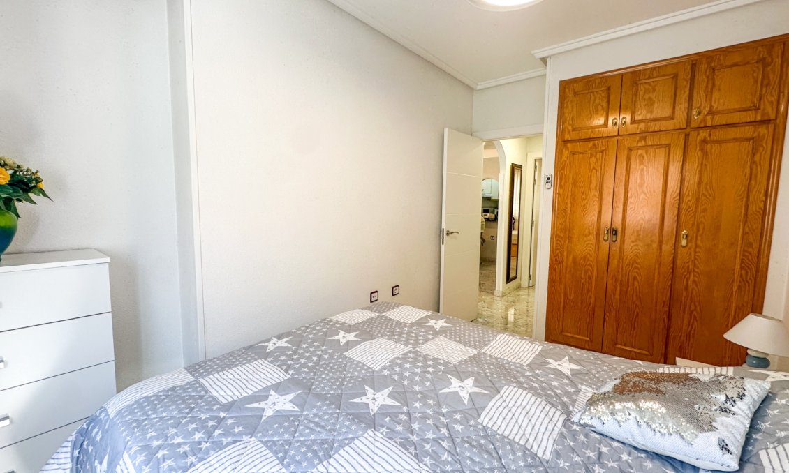 Wiederverkauf - Wohnung -
Torrevieja - Costa Blanca