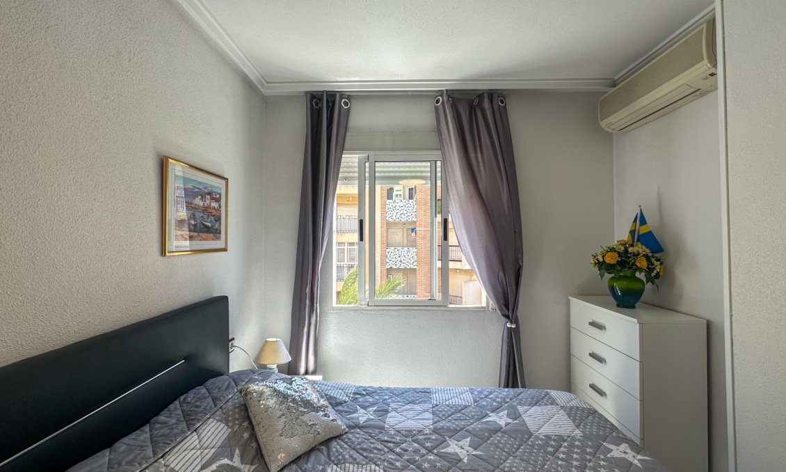 Wiederverkauf - Wohnung -
Torrevieja - Costa Blanca