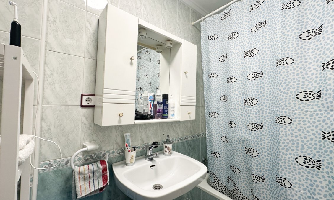 Wiederverkauf - Wohnung -
Torrevieja - Costa Blanca