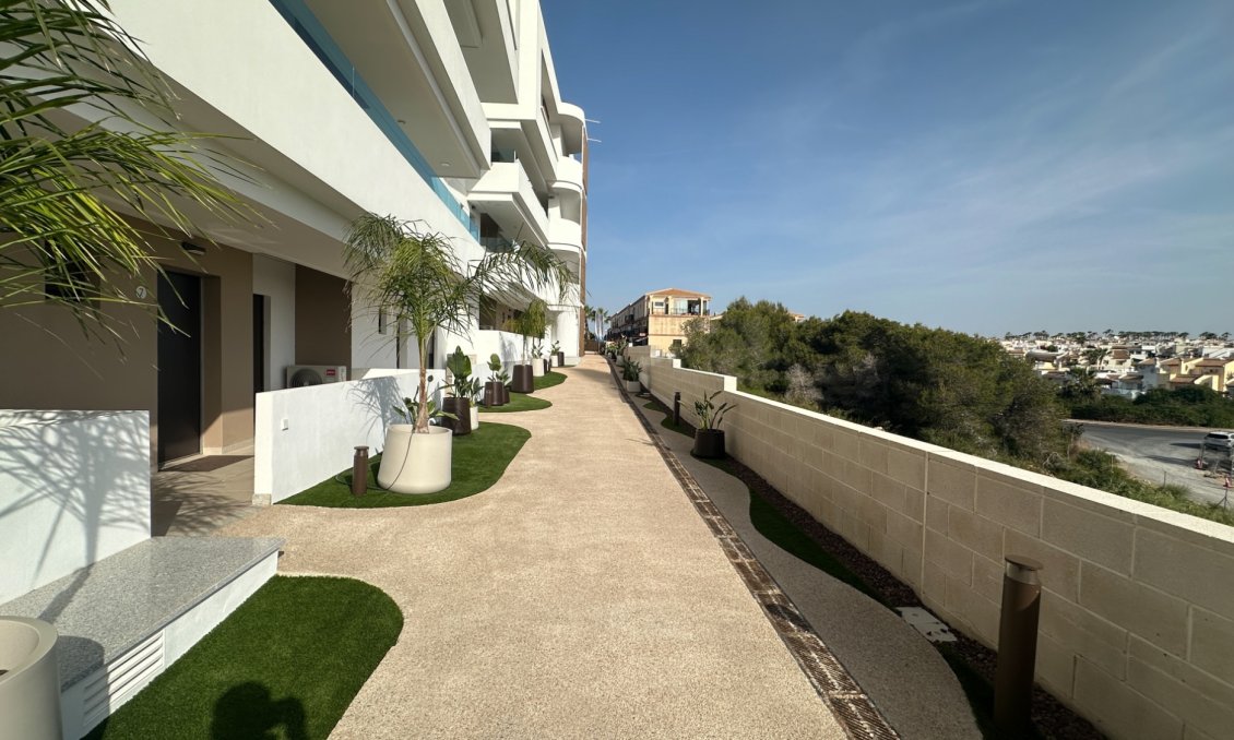 Használt Ingatlanok - Apartman -
Orihuela Costa - Costa Blanca
