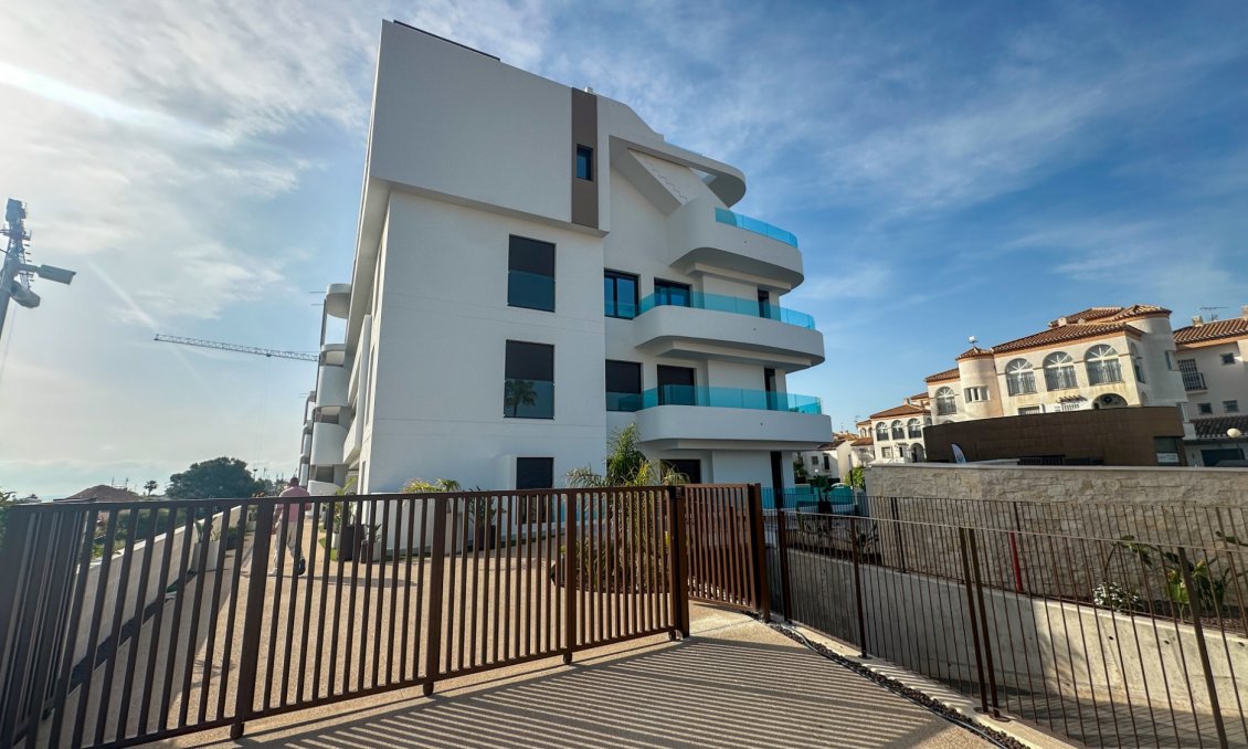 Használt Ingatlanok - Apartman -
Orihuela Costa - Costa Blanca
