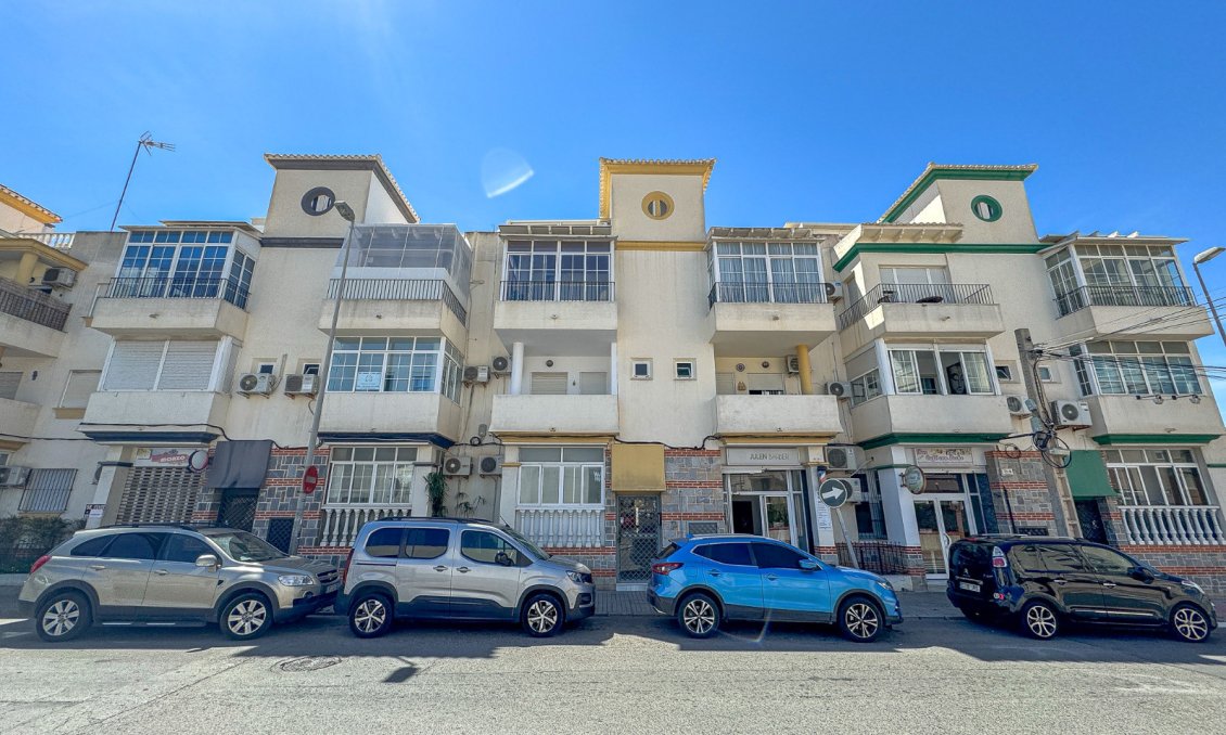 Wiederverkauf - Wohnung -
Torrevieja - Costa Blanca