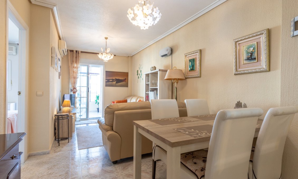 Wiederverkauf - Wohnung -
Torrevieja - Costa Blanca