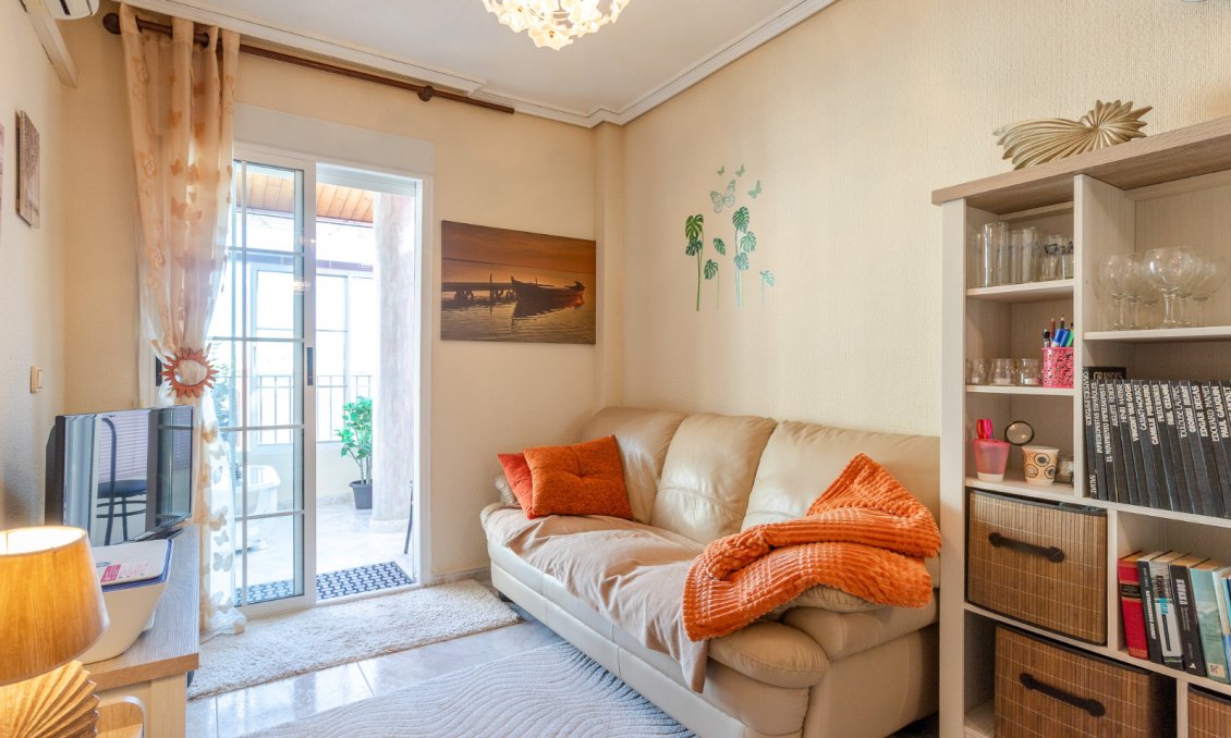 Wiederverkauf - Wohnung -
Torrevieja - Costa Blanca