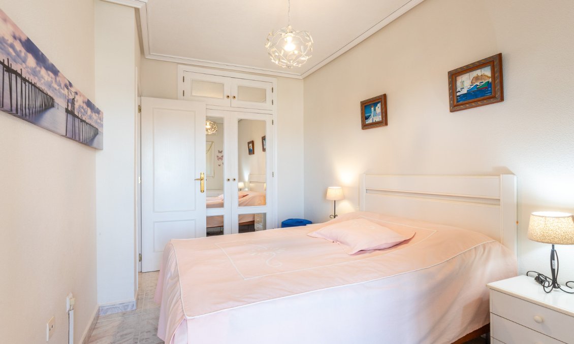 Wiederverkauf - Wohnung -
Torrevieja - Costa Blanca