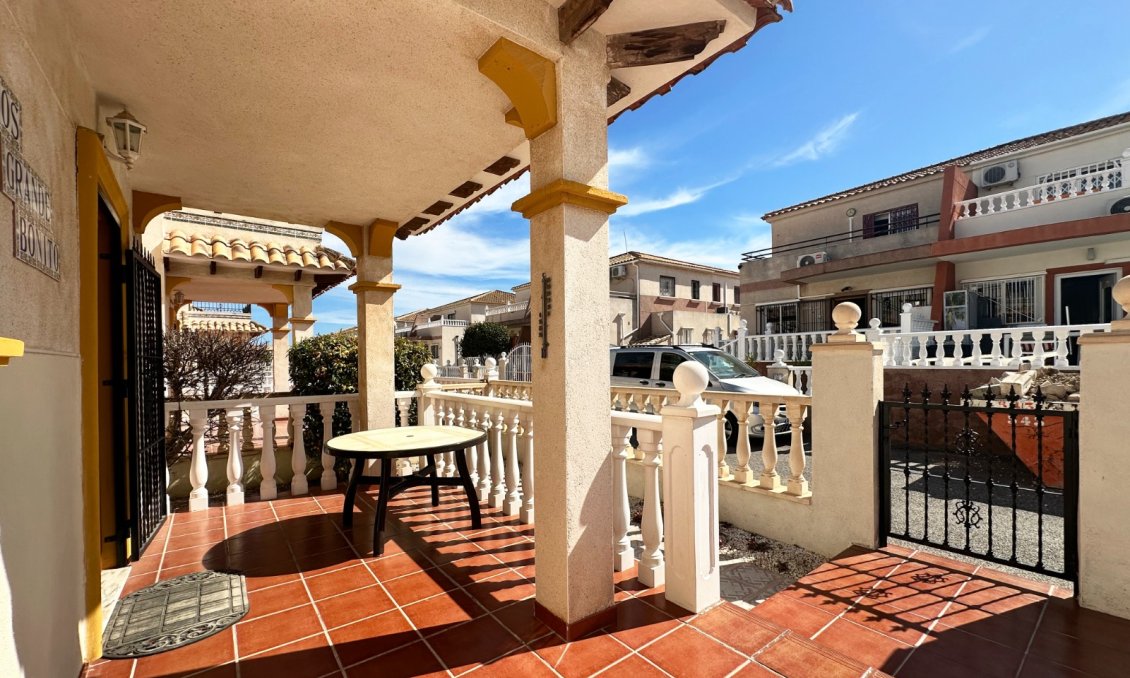 Segunda mano - Town House -
Orihuela Costa - Costa Blanca